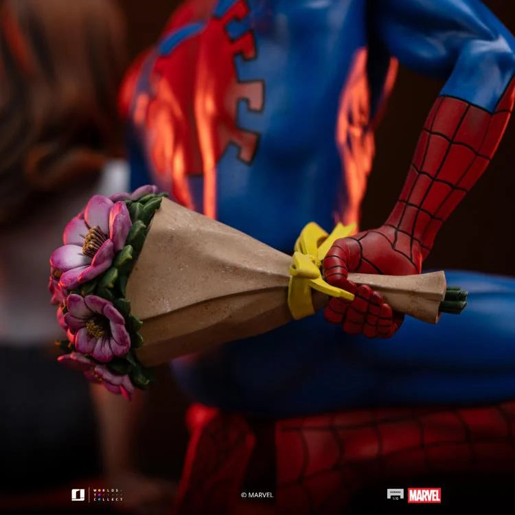 🔥PRESALE🔥Marvel Comics Spider-Man and Mary Jane 1/6 Scale Limited Edition Diorama (Iron Studios)