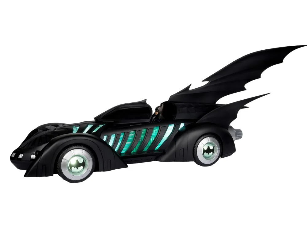 Batman Forever DC Multiverse Gold Label Alfred Pennyworth & Batmobile Set (McFarlane Toys)