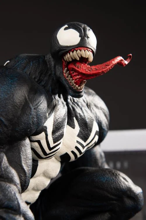 Marvel Comics Venom (Venom #5) 1/6 Scale Figure (McFarlane Toys)