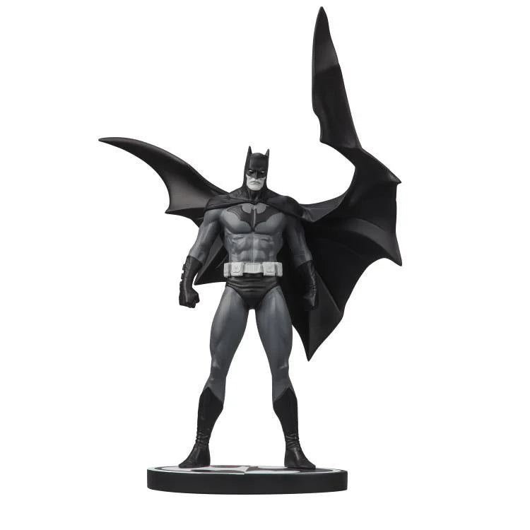 Batman Black & White Batman (Jorge Jimenez) 1/10 Scale Limited Edition Statue (McFarlane Toys)