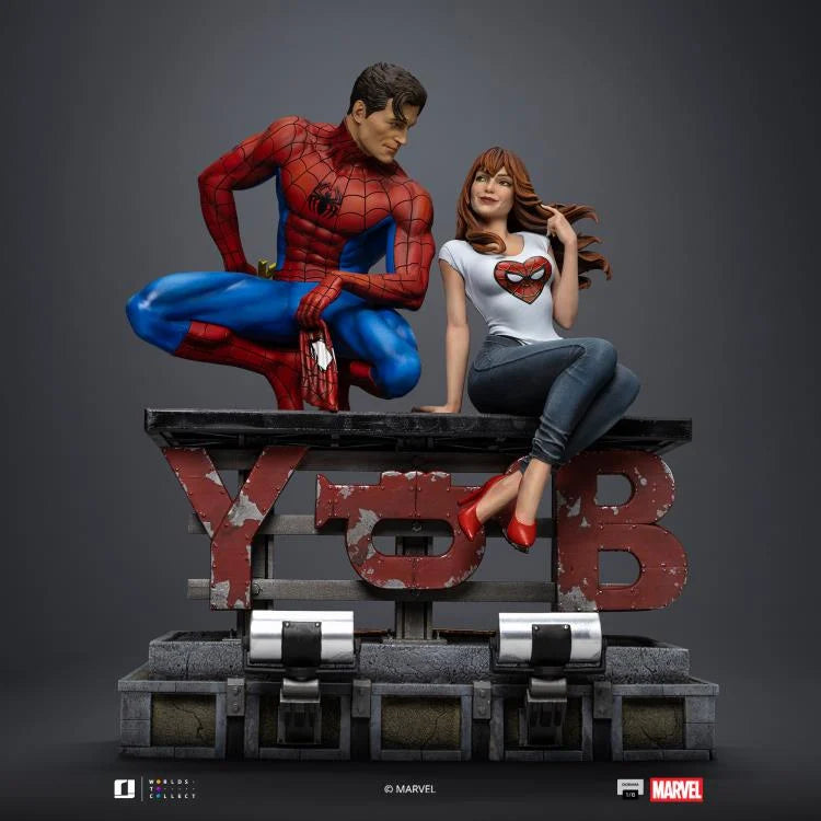 🔥PRESALE🔥Marvel Comics Spider-Man and Mary Jane 1/6 Scale Limited Edition Diorama (Iron Studios)