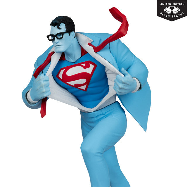 🔥PRESALE🔥DC Comics Superman Red and Blue 1/10 Scale Limited Edition Statue (Clayton Henry) (McFarlane Toys)