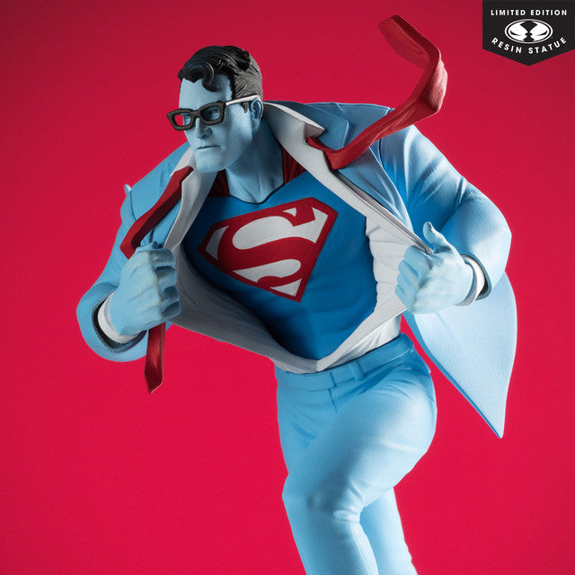 🔥PRESALE🔥DC Comics Superman Red and Blue 1/10 Scale Limited Edition Statue (Clayton Henry) (McFarlane Toys)