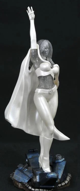 Marvel Gallery Emma Frost Figure (Diamond Select Toys)