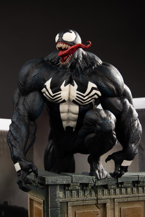 Marvel Comics Venom (Venom #5) 1/6 Scale Figure (McFarlane Toys)