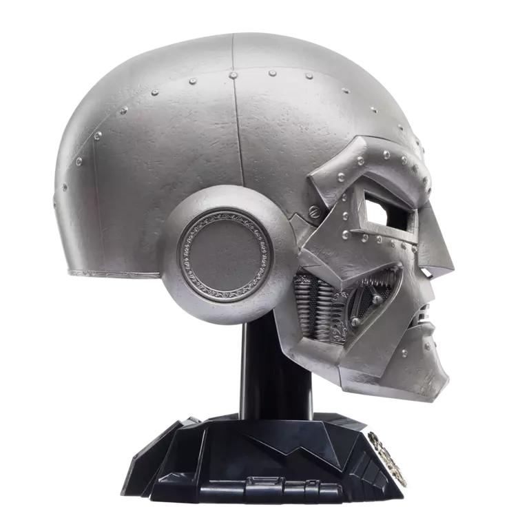 Marvel Legends Series Doctor Doom Premium Roleplay Helmet (Hasbro)