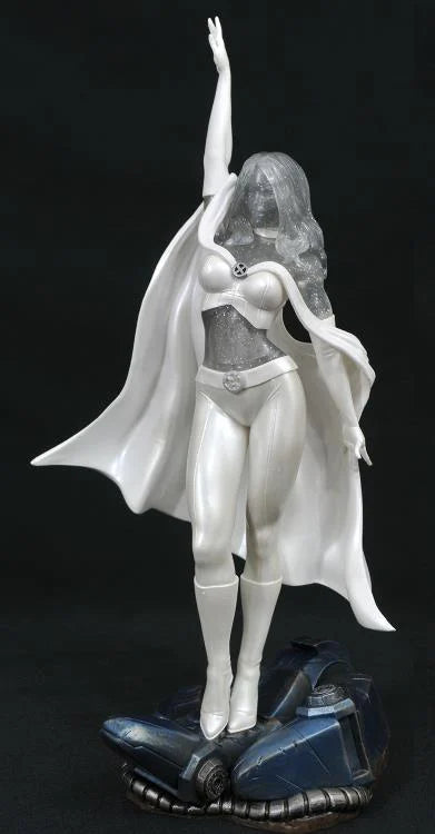 Marvel Gallery Emma Frost Figure (Diamond Select Toys)