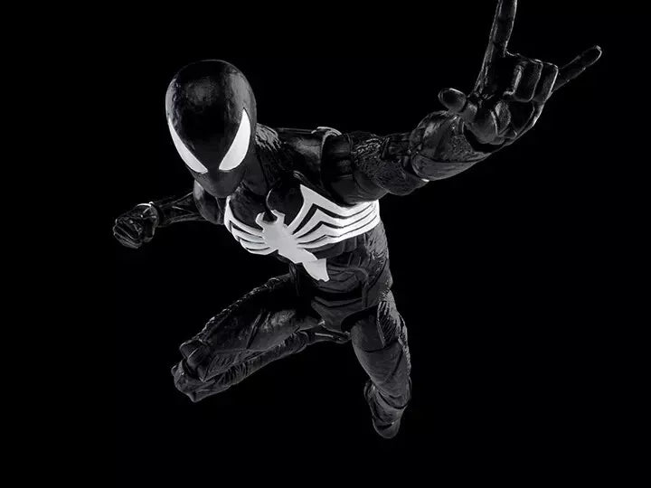 Hasbro Spider-Man 2 Marvel Legends Gamerverse Peter Parker Figure