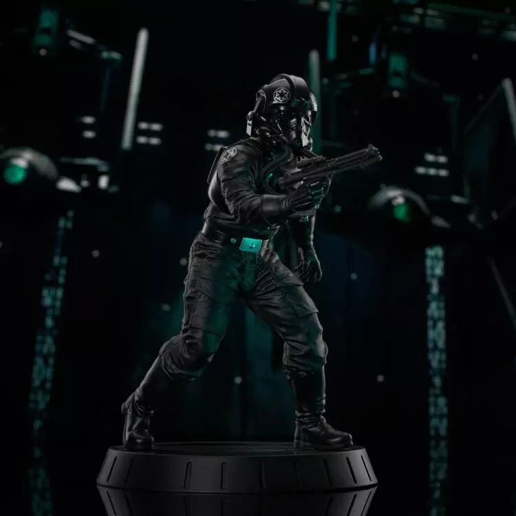 Diamond Select Star Wars: A New Hope Tie Pilot 1:6 Scale Statue