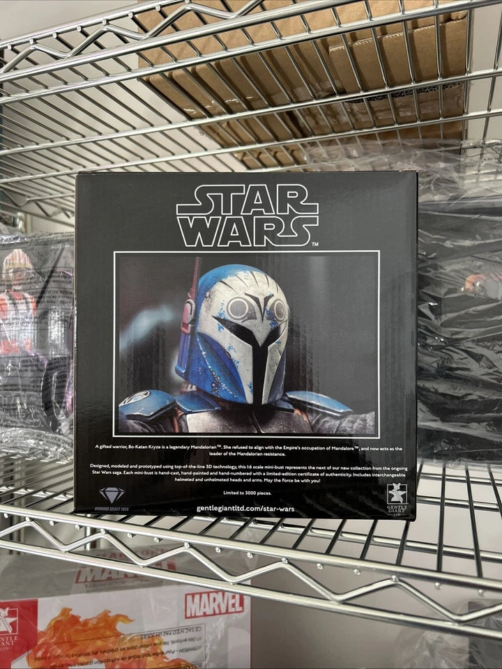 Figura De Coleção Bo-katan Star Wars Dst Com Acessórios Figura De Coleção Bo-katan Star Wars Dst Com Acessórios