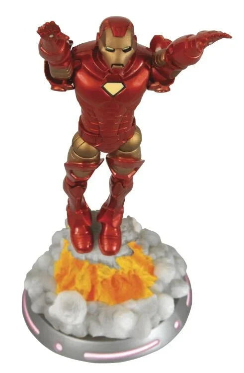 Marvel Select Iron Man Action Figure (Diamond Select Toys)