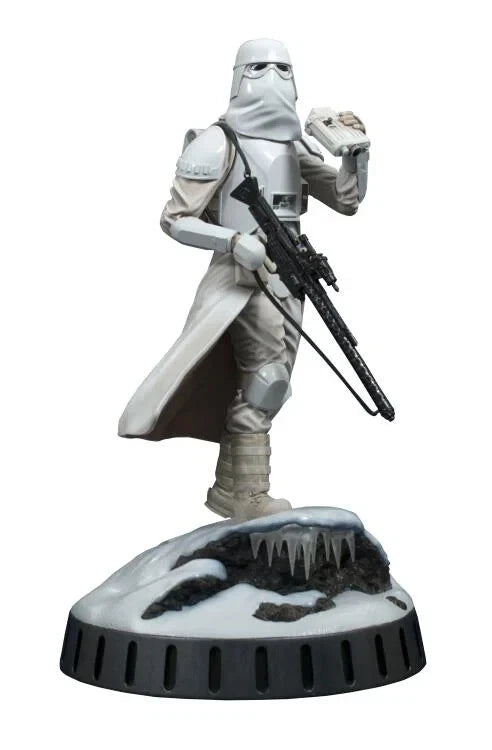 🔥PRESALE🔥 Diamond Select Star Wars Snowtrooper 1:6 Scale Statue