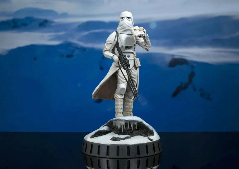 🔥PRESALE🔥 Diamond Select Star Wars Snowtrooper 1:6 Scale Statue