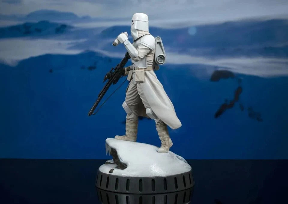 🔥PRESALE🔥 Diamond Select Star Wars Snowtrooper 1:6 Scale Statue