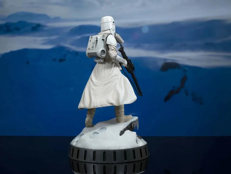 🔥PRESALE🔥 Diamond Select Star Wars Snowtrooper 1:6 Scale Statue