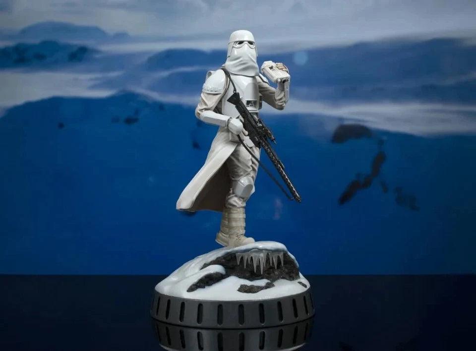 🔥PRESALE🔥 Diamond Select Star Wars Snowtrooper 1:6 Scale Statue