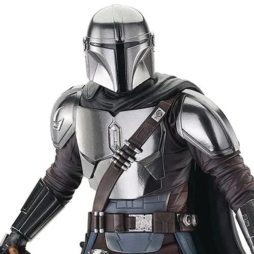 Gentle Giant Star Wars: The Mandalorian Season 3 Din Djarin Milestones Statue