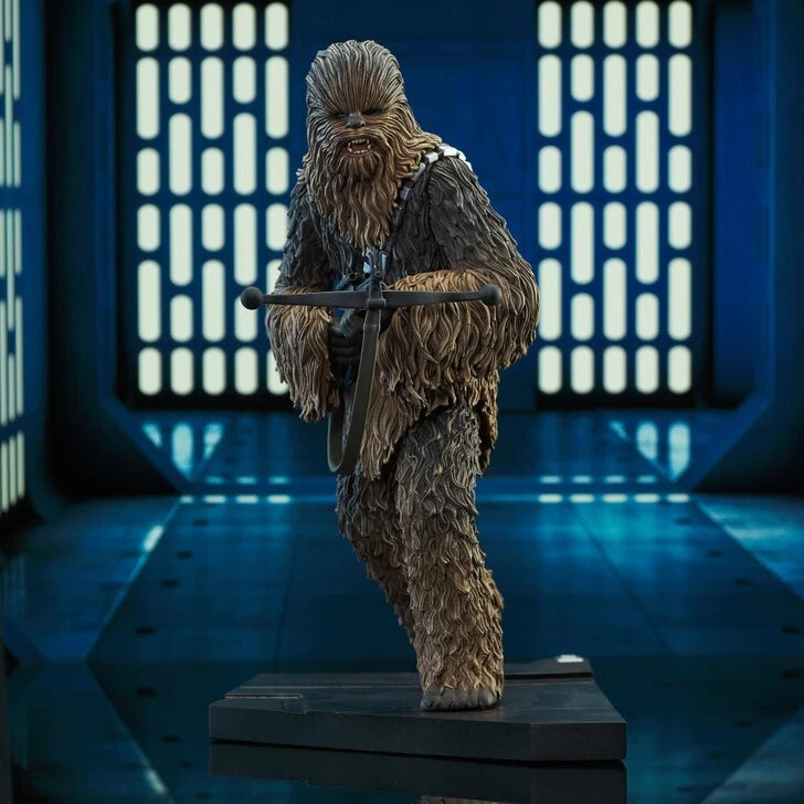 Diamond Select Gentle Giant Star Wars Chewbacca 1:6 Scale Statue