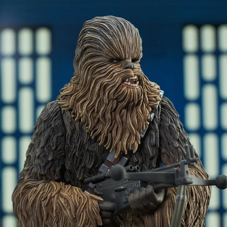 Diamond Select Gentle Giant Star Wars Chewbacca 1:6 Scale Statue