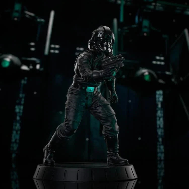 Diamond Select Star Wars: A New Hope Tie Pilot 1:6 Scale Statue