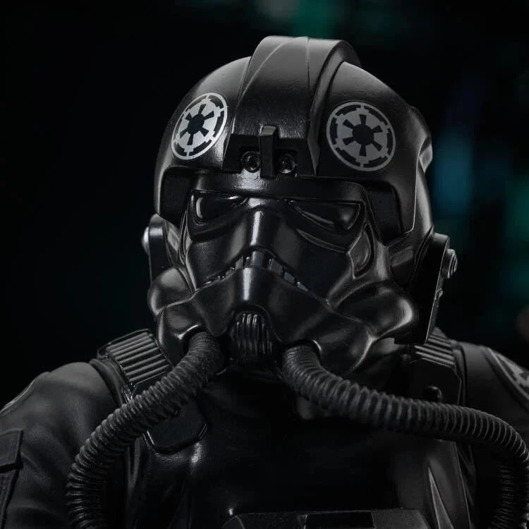 Diamond Select Star Wars: A New Hope Tie Pilot 1:6 Scale Statue