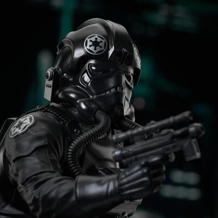 Diamond Select Star Wars: A New Hope Tie Pilot 1:6 Scale Statue