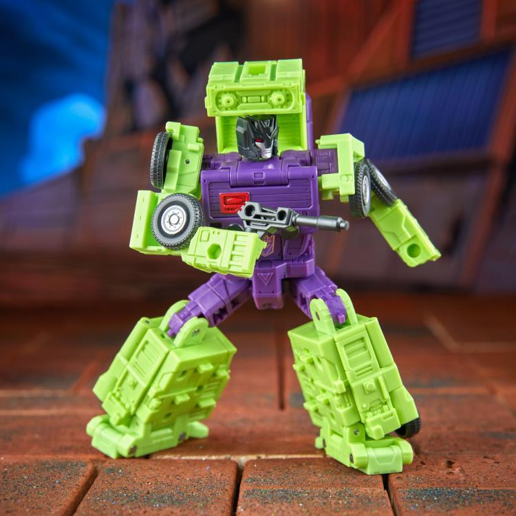 The Transformers: The Movie Studio Series Voyager Class Constructicon Mixmaster Action Figure (Hasbro,Takara Tomy)